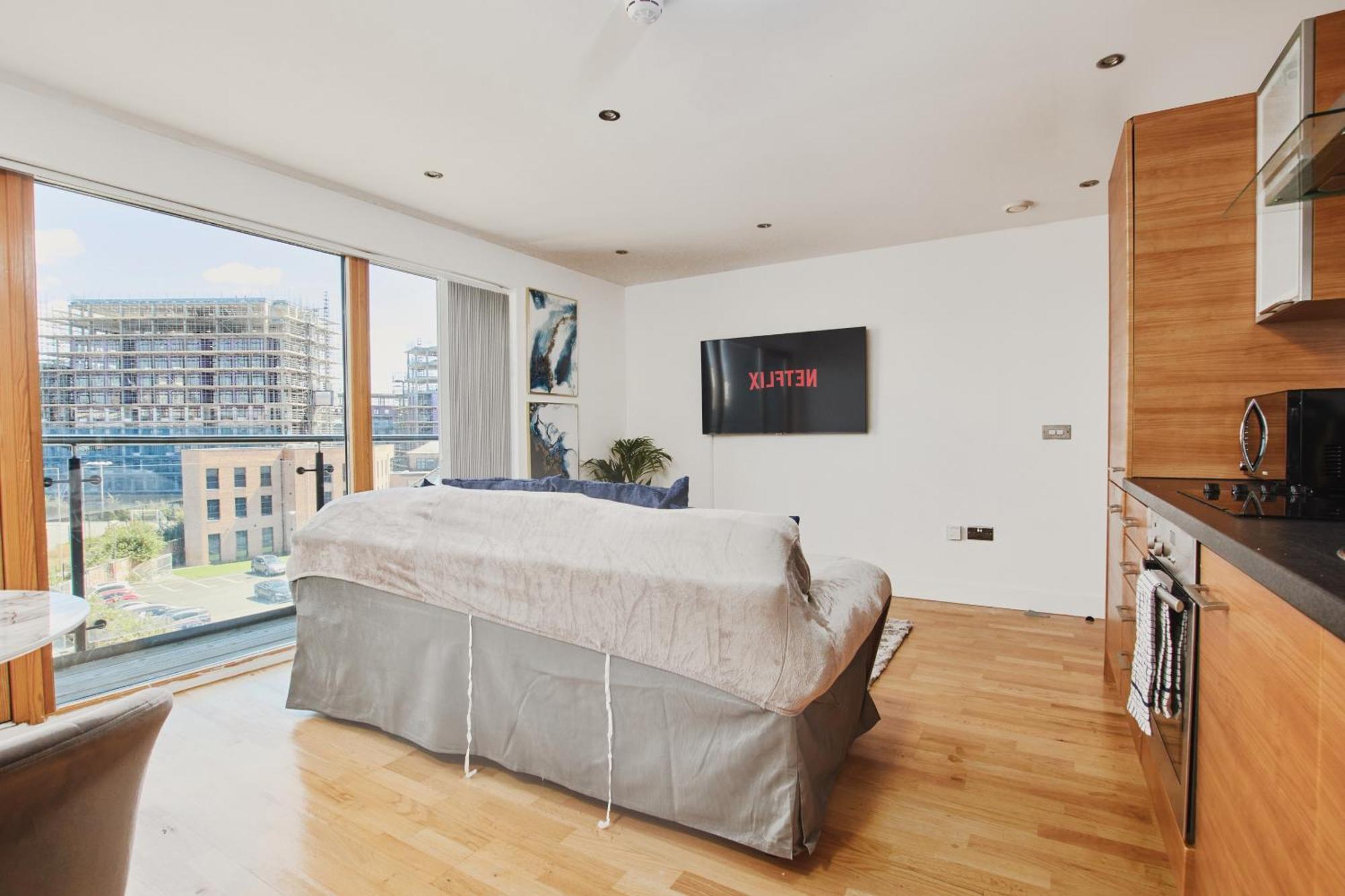 King Deluxe City Apt Large Balcony& Free Parking! Leeds  Exterior photo